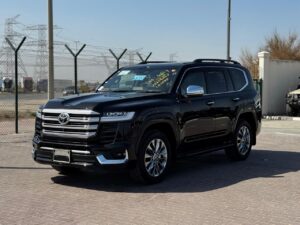 🚘 2025 Toyota Land Cruiser 300 ZX – 3.5L Petrol | Black / Black