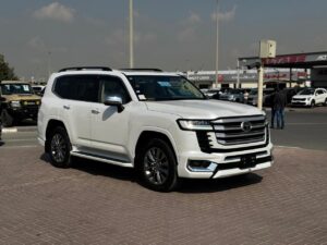 🚘 Toyota Land Cruiser ZX | White | 2024 | Diesel