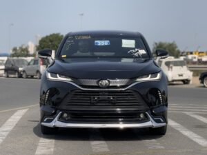 🚘 Toyota Harrier | Black | 2023 | Petrol